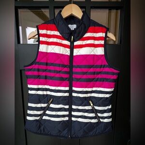 Crown & Ivy Women's M Pink and Navy Striped Quilted Vest Casual Zip Up Pockets